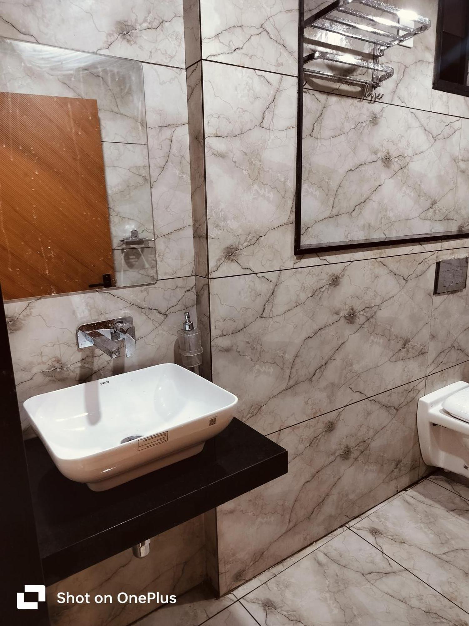 Hotel Mahalok Palace اوجاين المظهر الخارجي الصورة